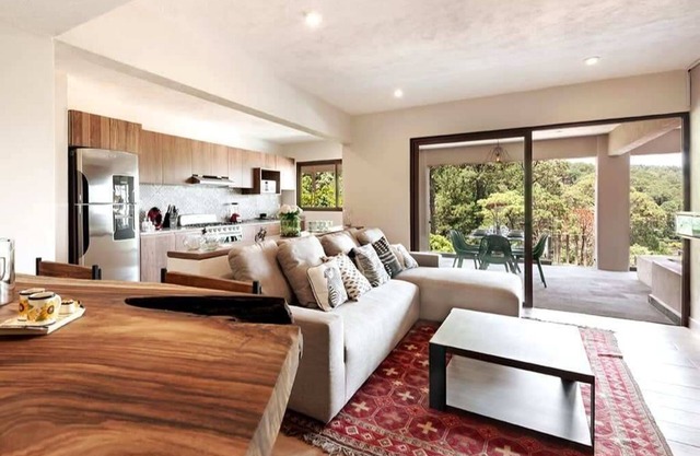 Villa del Lago: Overlooking the lake in Avándaro