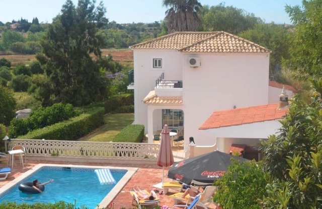 Villa "do Poco" with Sea View, Pool & Wi-Fi