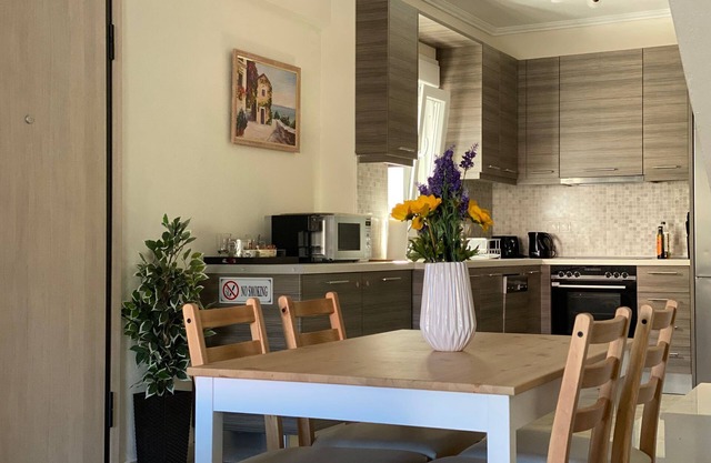 Villa Emerald - brand new house few minutes from the beach