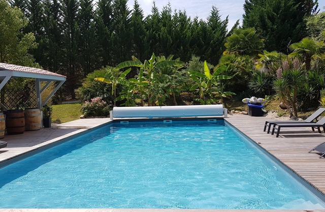 VILLA EXOTIQUE 20mn from the ocean, large 15X6 pool