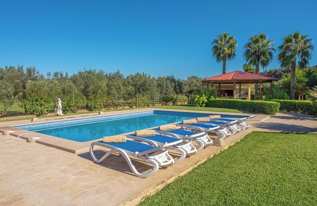 Villa 'Finca Can Tomeu' with Mountain View, Pool, Garden, A/C & Wi-Fi