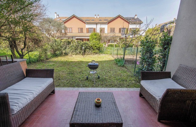 Villa | Free Parking | Garden | Quiet