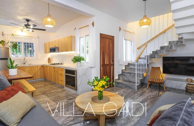 VILLA GADI - Roof Garden - Pizza Oven - Tiny Pool