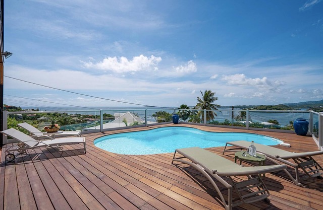 Villa Gecko - Two Bedroom Villa, Sleeps 4