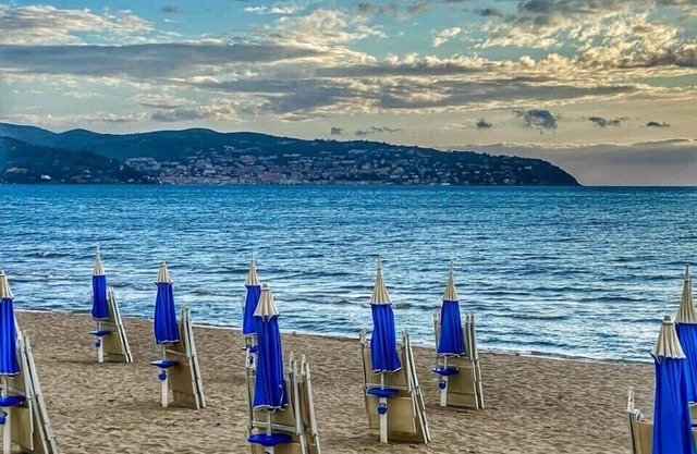 Villa Giannella, independent house with private garden