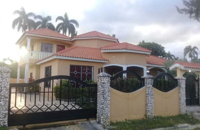 VILLA GLORIA cabrera