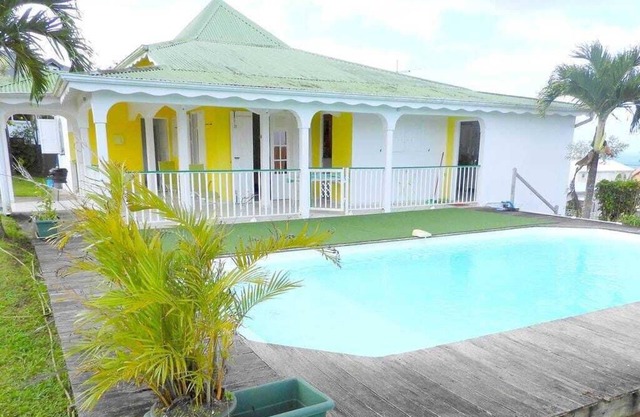 Villa green blue sofaia Sainté rose