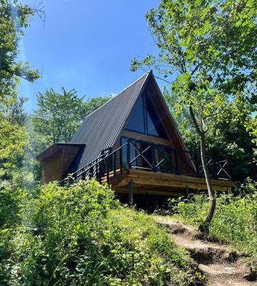 Villa Hideaway - Secluded A-Frame Stay