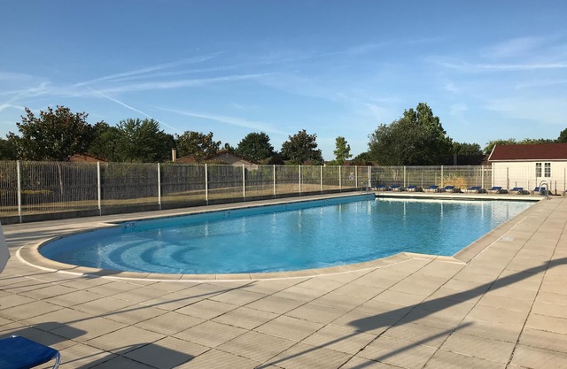 Villa in Les Forges with Golf Course Access