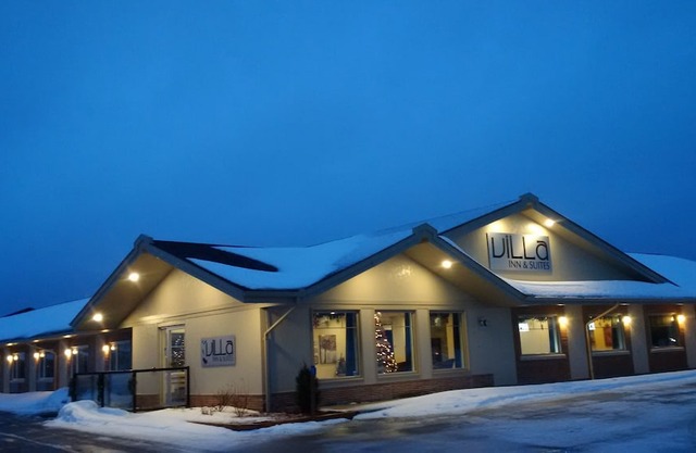 Villa Inn & Suites, SureStay Collection by Best Western