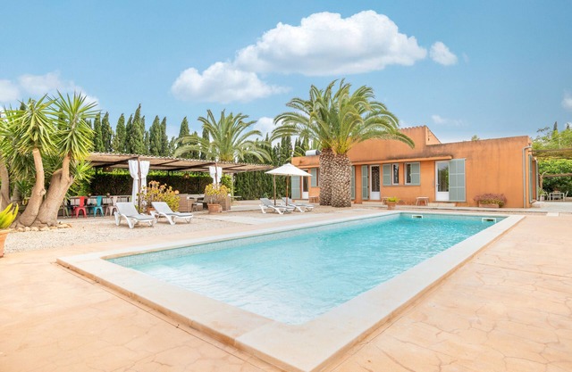 Villa 'Jara' with Private Pool, Terrace and Wi-Fi