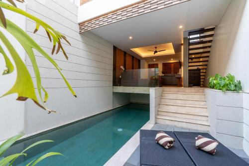 Villa Kayu Raja 