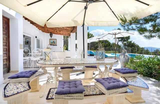 Villa La Casa Romero, in the heart of Ibiza's golden mile