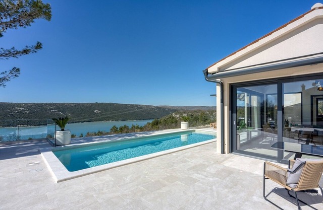 Villa Laguna Blu in Trget