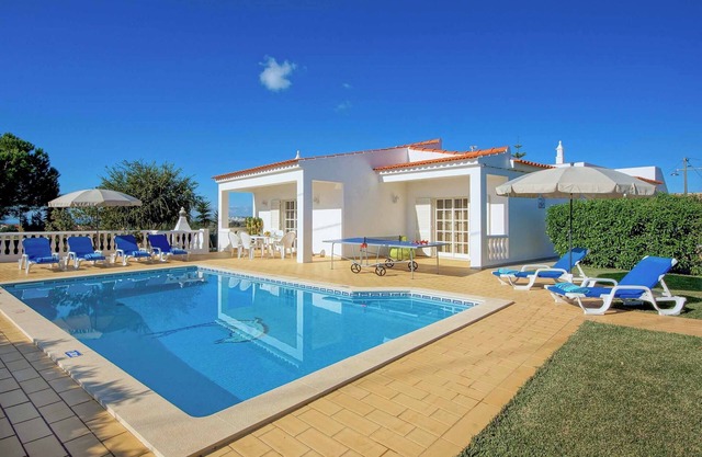 Villa Licinia - Three Bedroom Villa, Sleeps 6