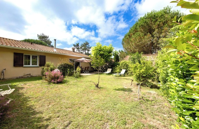 Villa 'Maison Calme Et Vue Forêt' with Private Terrace and Wi-Fi