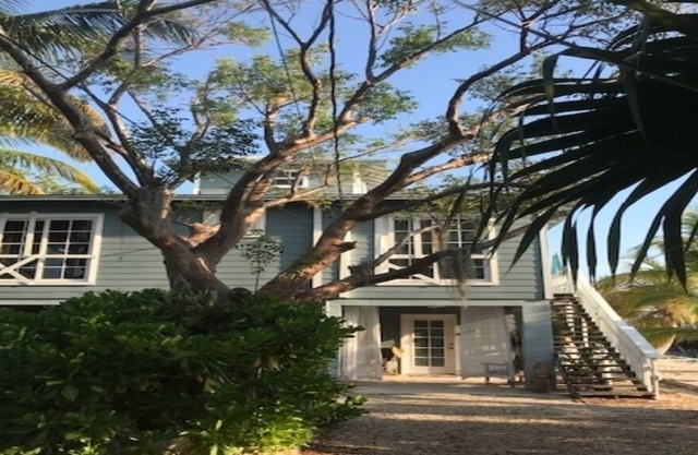 Villa Marquesa the best Oceanside Villa by Key West, Summer 30% Monthly Discount