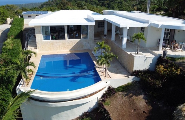 Villa Monte Azul 10 people (Panoramic View)