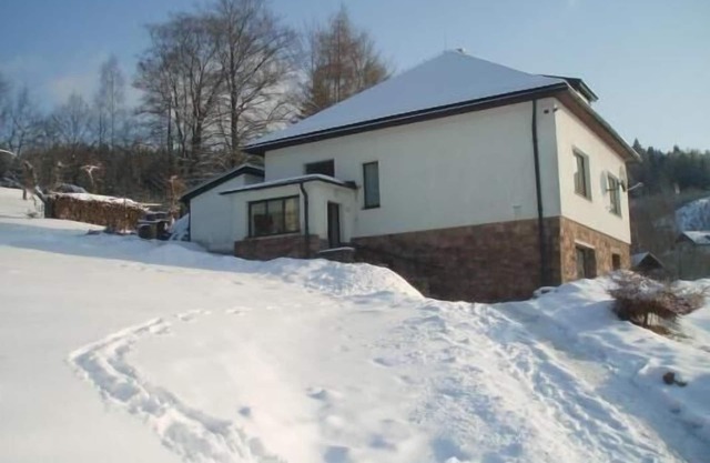 Villa "Na Hora" with garden, barbecue and terrace