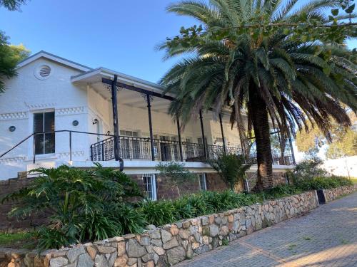 Villa on Main Modderfontein