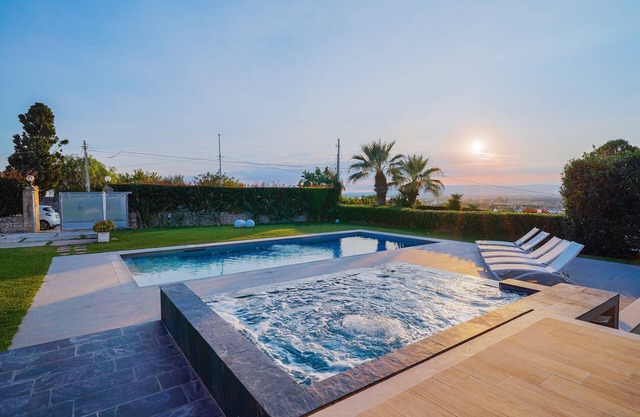 Villa Opulentia with Pool and Sea View