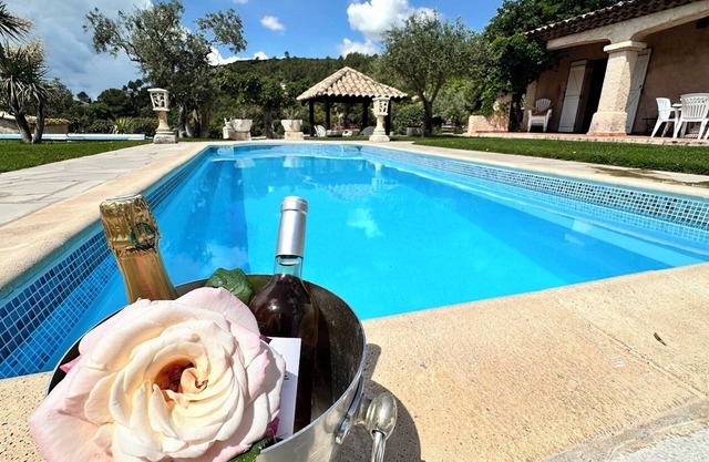 Villa private swimming pool heated when temperatures drop