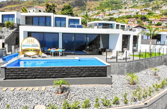 Villa Rubydom