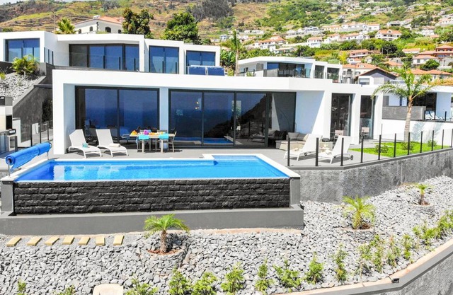 Villa Rubydom
