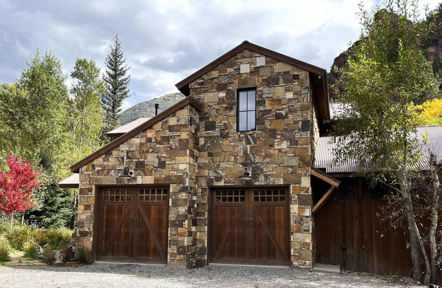 Villa San Miguel, Located on San Miguel River, Ski Bus Route, Telluride 12 Miles