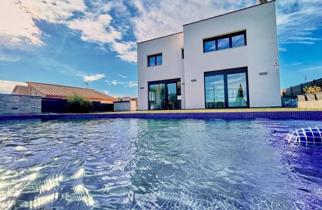 Villa Sitges con Piscina