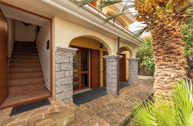 Villa Solemare - Five Bedroom Villa, Sleeps 10