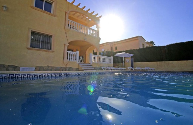 Villa Tosal con 6 dormitorios, wifi, parking, jardín y piscina privada