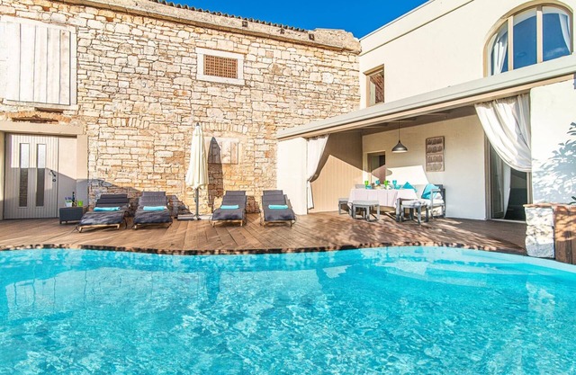 Villa Ulika by Villa Plus