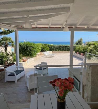 Villa vista mare