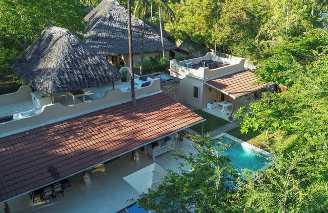 Villa Vittoria, private villa with pool and chef