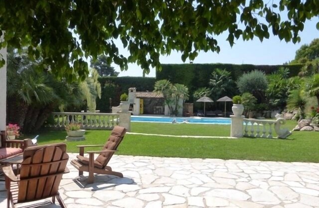 VILLA WITH POOL, GARDEN JUAN LES PINS