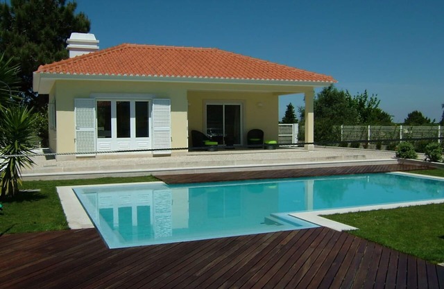 Villa with Pool near Beaches