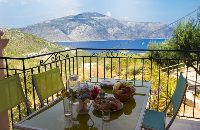 Villa with private pool in Ithaca