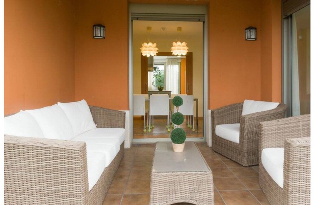 Villa with sea views, ideal for families with children