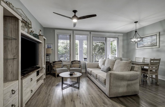 Village One-Bedroom Retreat - Intimate Getaway for Two at Sandestin Golf and Beach Resort!