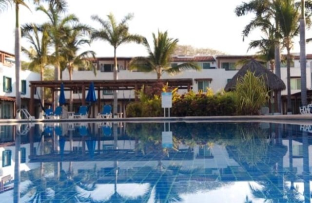 Villas Acqua in Ixtapa Beach