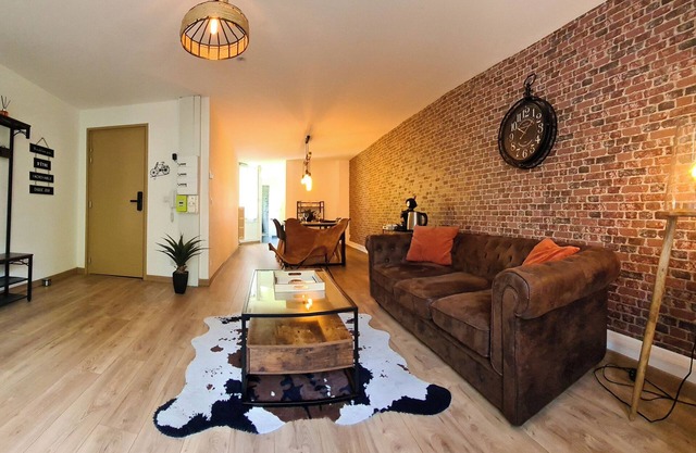 Vintage apartment in Rimbaud