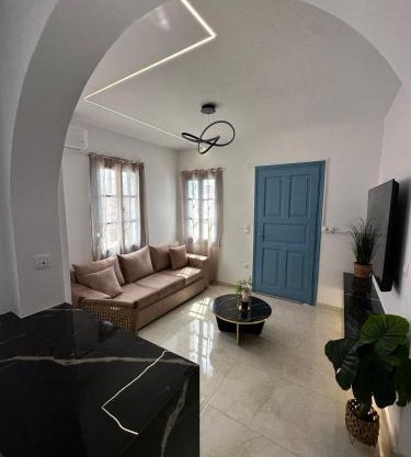 Vision Home - 300m from Ornos Beach