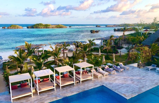 Visiwa Beach Resort