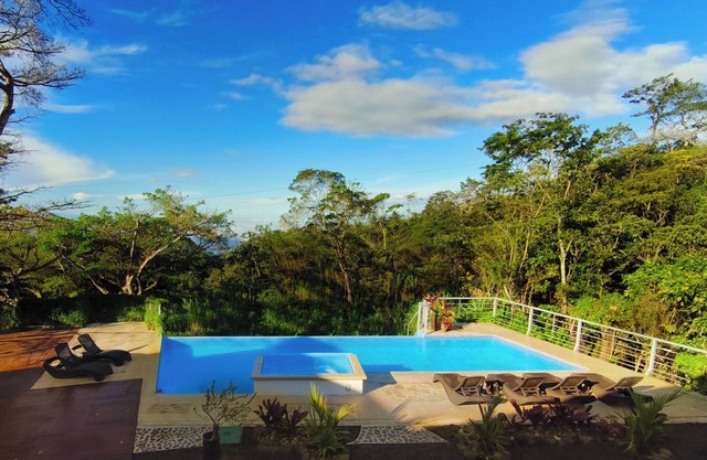 Vista Mundo Retreat Center & Boutique Hotel