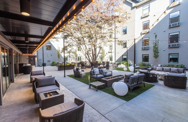 voco The Darwin Atlanta Midtown by IHG