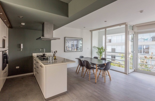 w 2BR Apartment With Balcony Near Larcomar