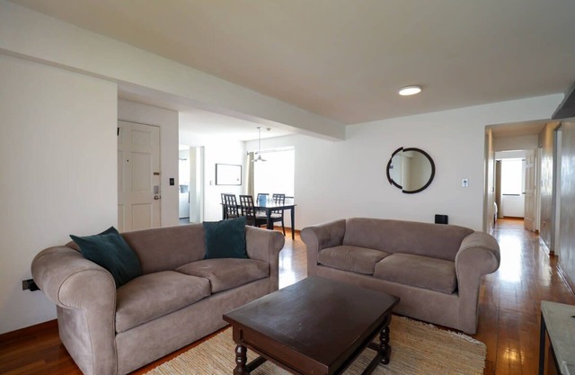 w* | Industrial 3BR with Ocean View