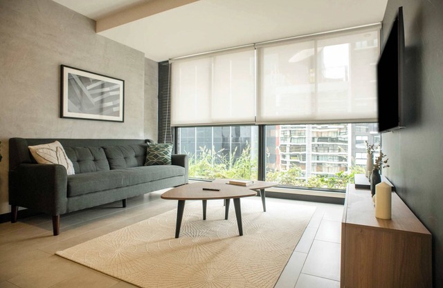 w* | Modern 1BR in Exclusive San Isidro