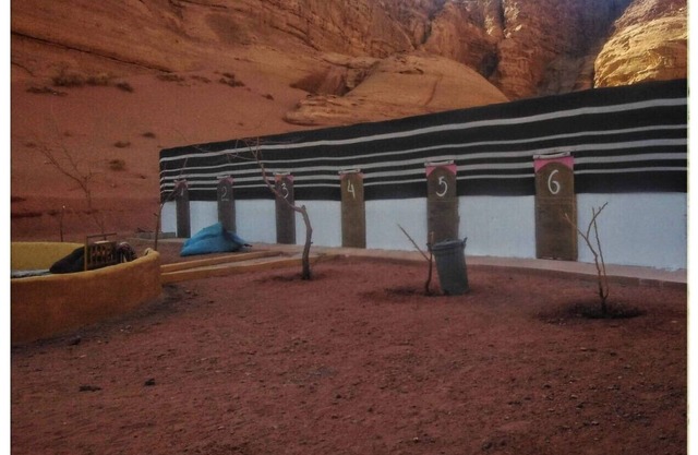Wadi Rum Bedouin B&B Malakot